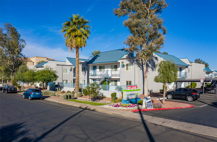 Newmark sells Urban Park Apartments in Downtown Phoenix for $20.8M